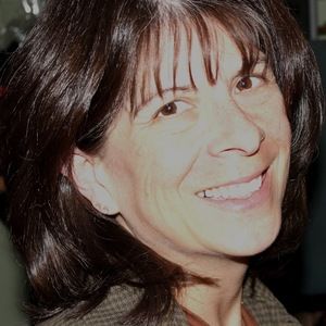 Meet your Posher, Lori-lyn